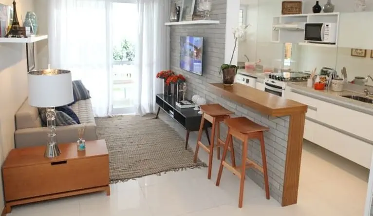 Decorado: sala e cozinha do Barra Village Lakes