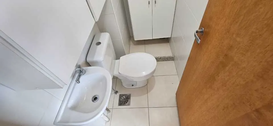 Apartamento 706 no Barra Wave: BANHEIRO SERVIÇO, foto 8