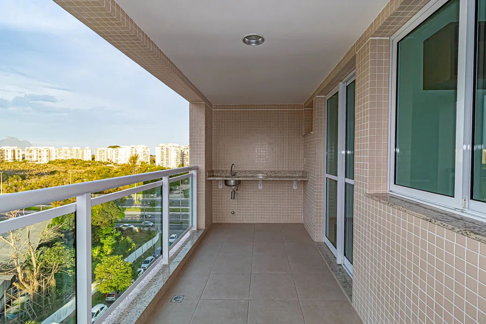 Varanda de apartamento no Barra Wave