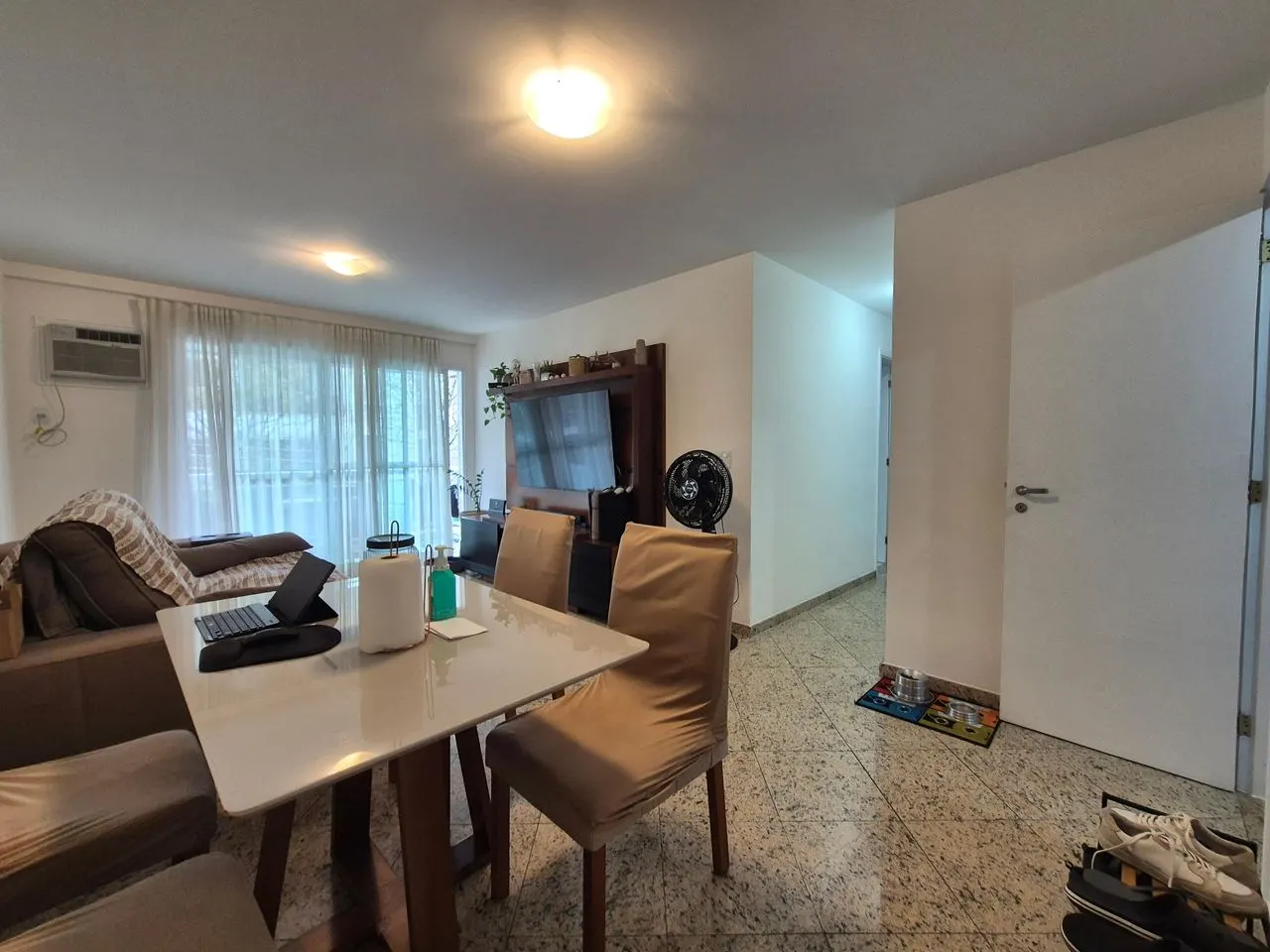 Foto de unidade à venda no Edifício Residencial Victoria, 2