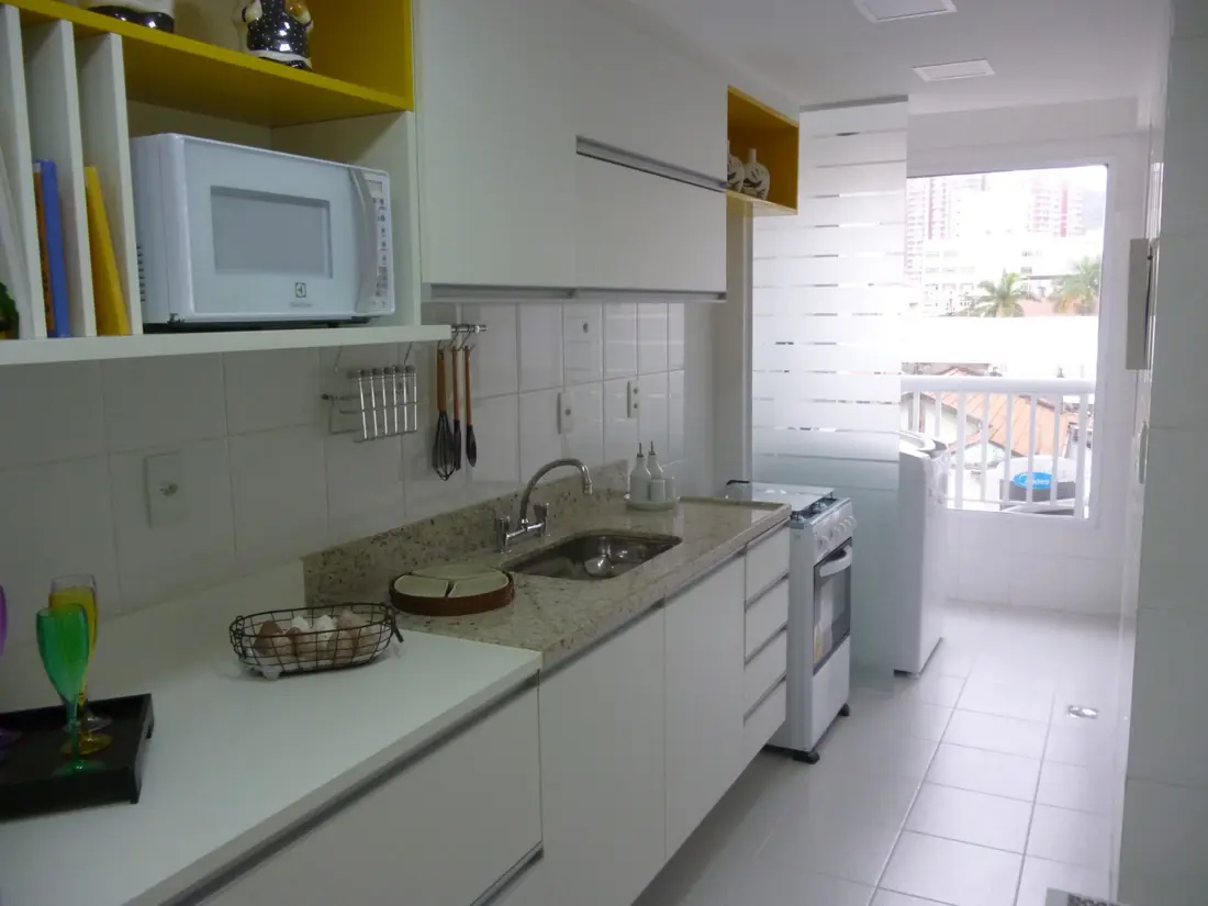 Cozinha do apartamento decorado do Expand Residences
