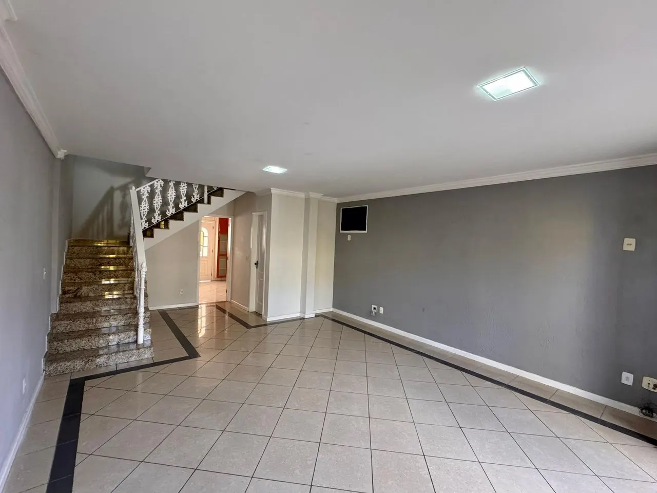 Foto de unidade à venda no Flamboyant, 1
