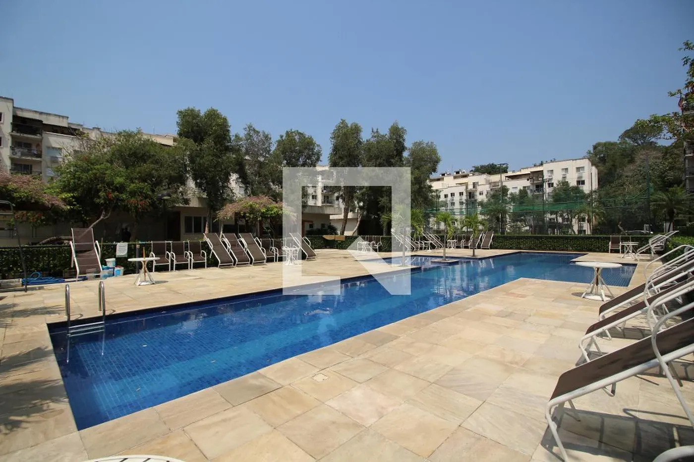 Floris Bosque Residencial