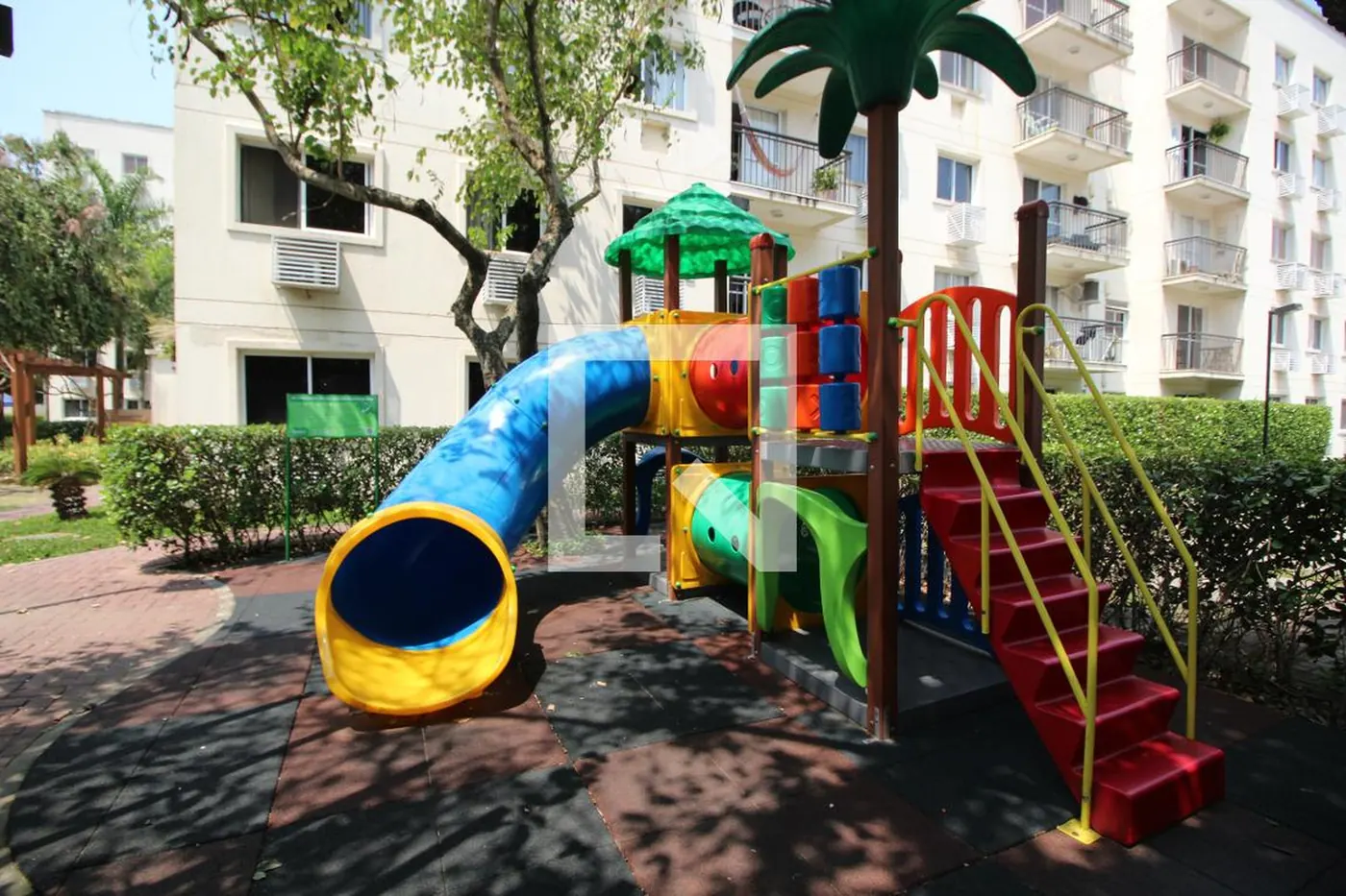 Floris Bosque Residencial