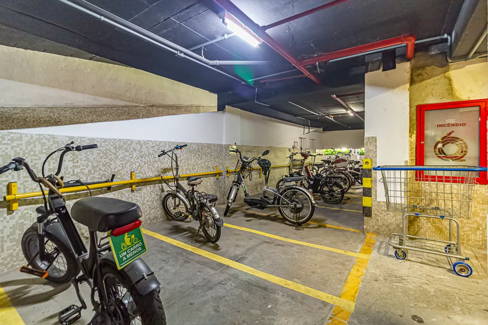 Bicicletario horizontal no Mirante da Gávea