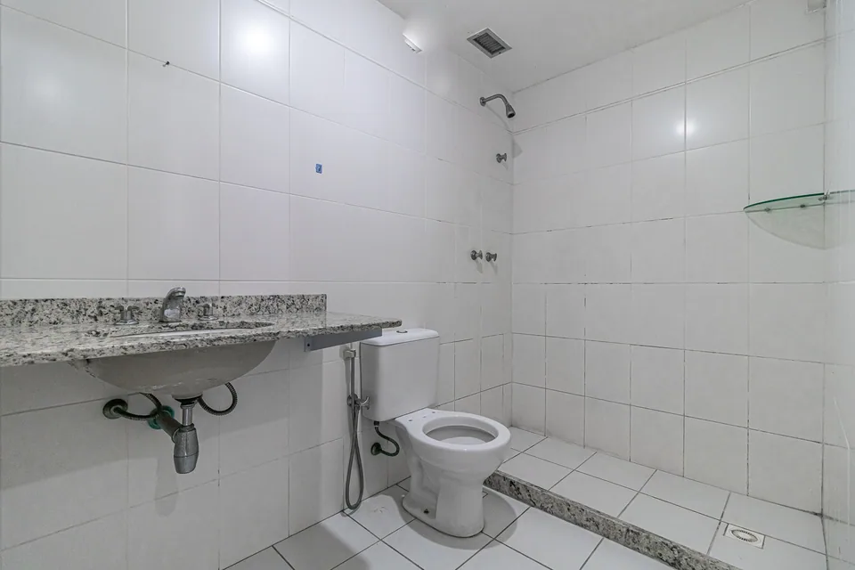 Banheiro social no Top Duplex