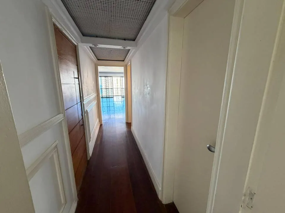 Hall dos quartos sala no Villa Di Genova
